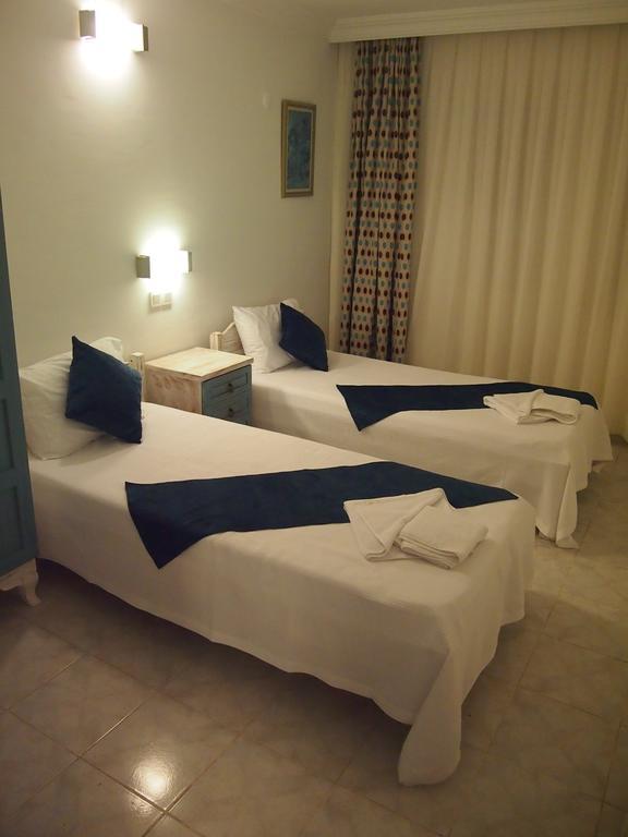 Ozcem Apart Aparthotel Fethiye Eksteriør bilde